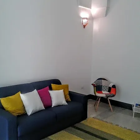 بيت ضيافة A Casa Di Vivi مارتانو
